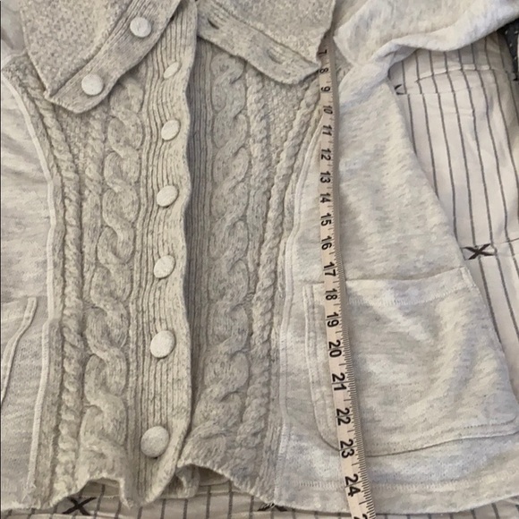 Anthropologie Saturday Sunday Sweater - Picture 11 of 13